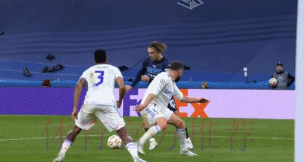 欧冠-皇马6-5逆转曼城进决赛 神兵双响本泽马点杀 欧冠-皇马6-5逆转曼城进决赛 神兵双响本泽马点杀