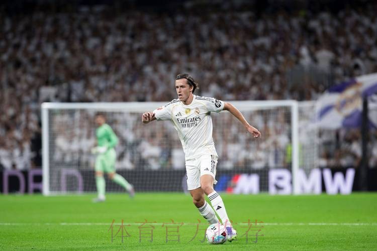 马卡：皇马冠军版口罩已经开始销售 每个8.95欧