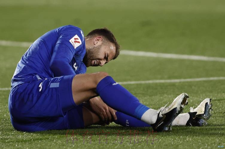 阿斯报:齐达内在去年夏天曾想留下马约拉尔 阿斯报:齐达内在去年夏天曾想留下马约拉尔